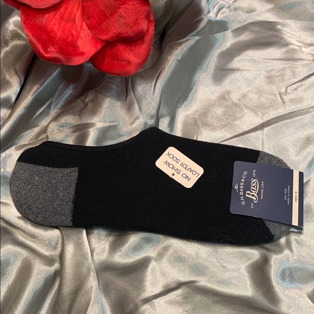 🌹G.H. Bass & Co. Men's No-Show LOAFER Socks - Black with Gray Accents - NWT •